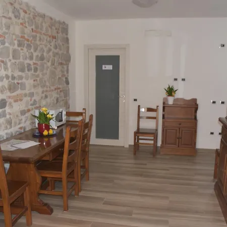 ゲストハウス Casa Beuzer Cividale del Friuli