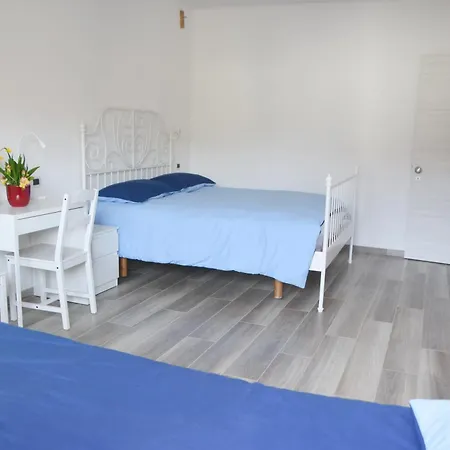 Konukevi Casa Beuzer 3*